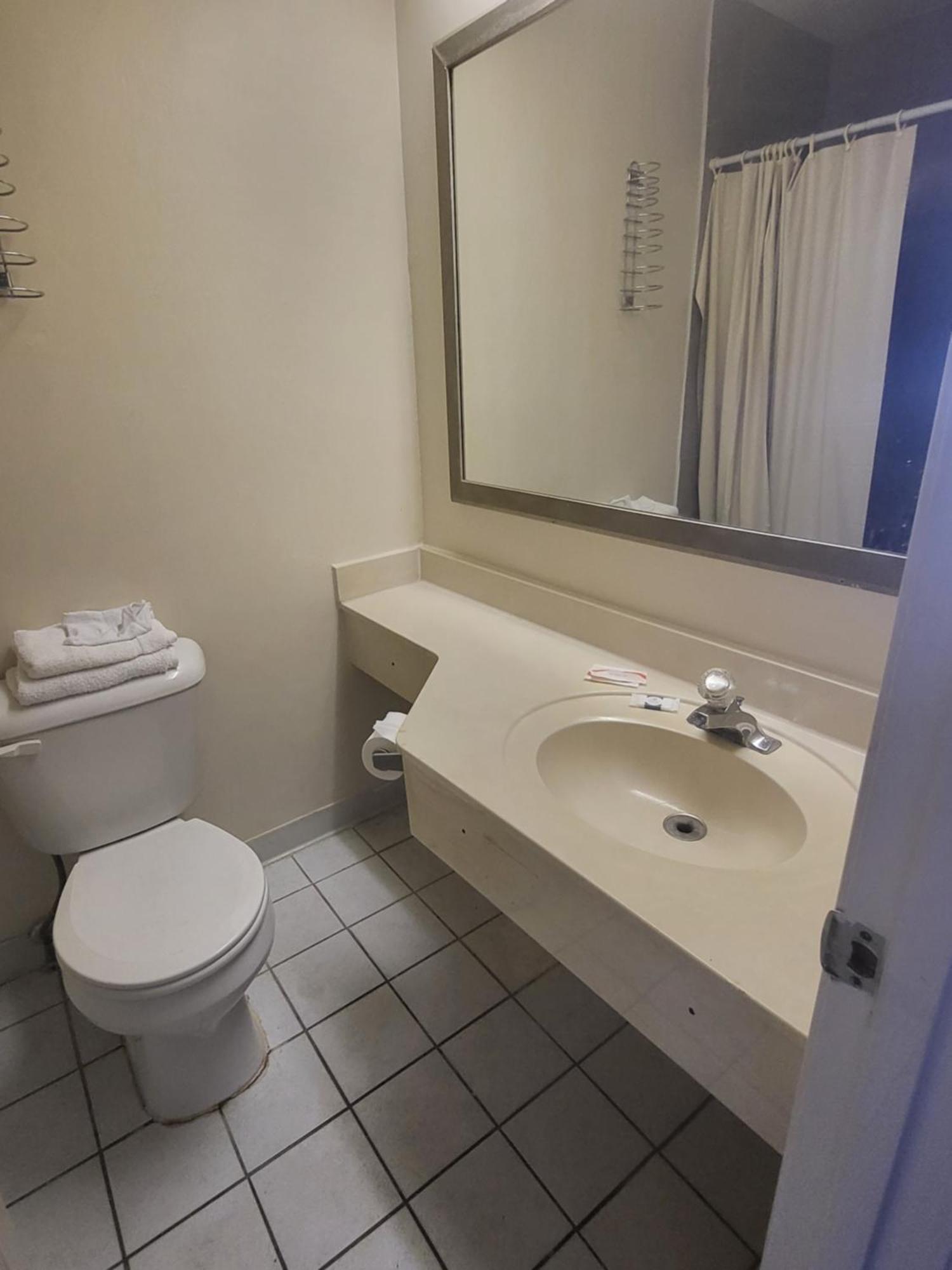 America'S Inn ウィリアムズバーグ エクステリア 写真